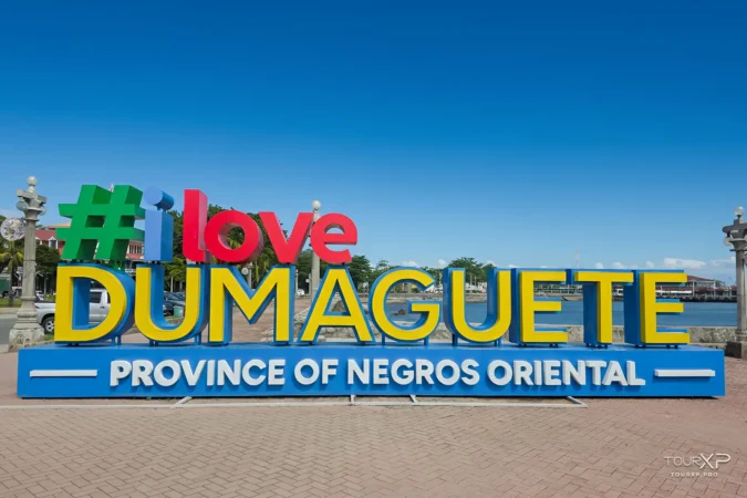 I love Dumaguete Sign TourXP